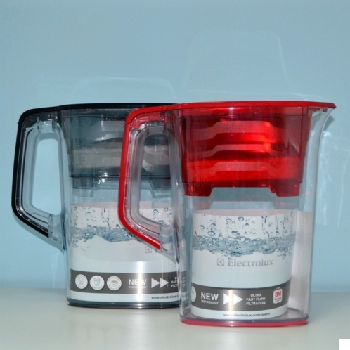 Фильтр-кувшин Electrolux AquaSense EWFLJL2 (черный)