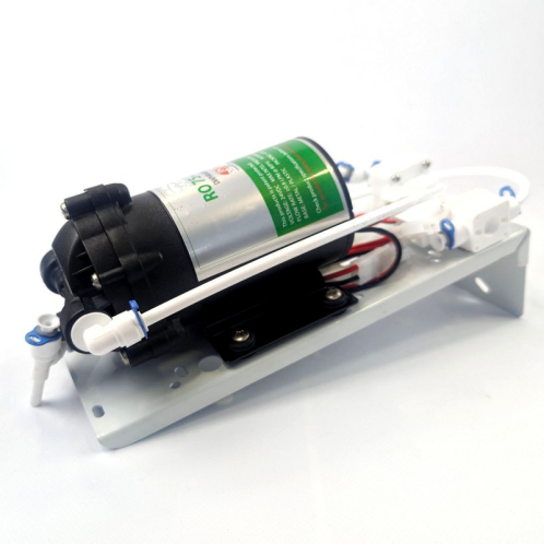 Насос Raifil RO-500-220-EZ на кронштейне